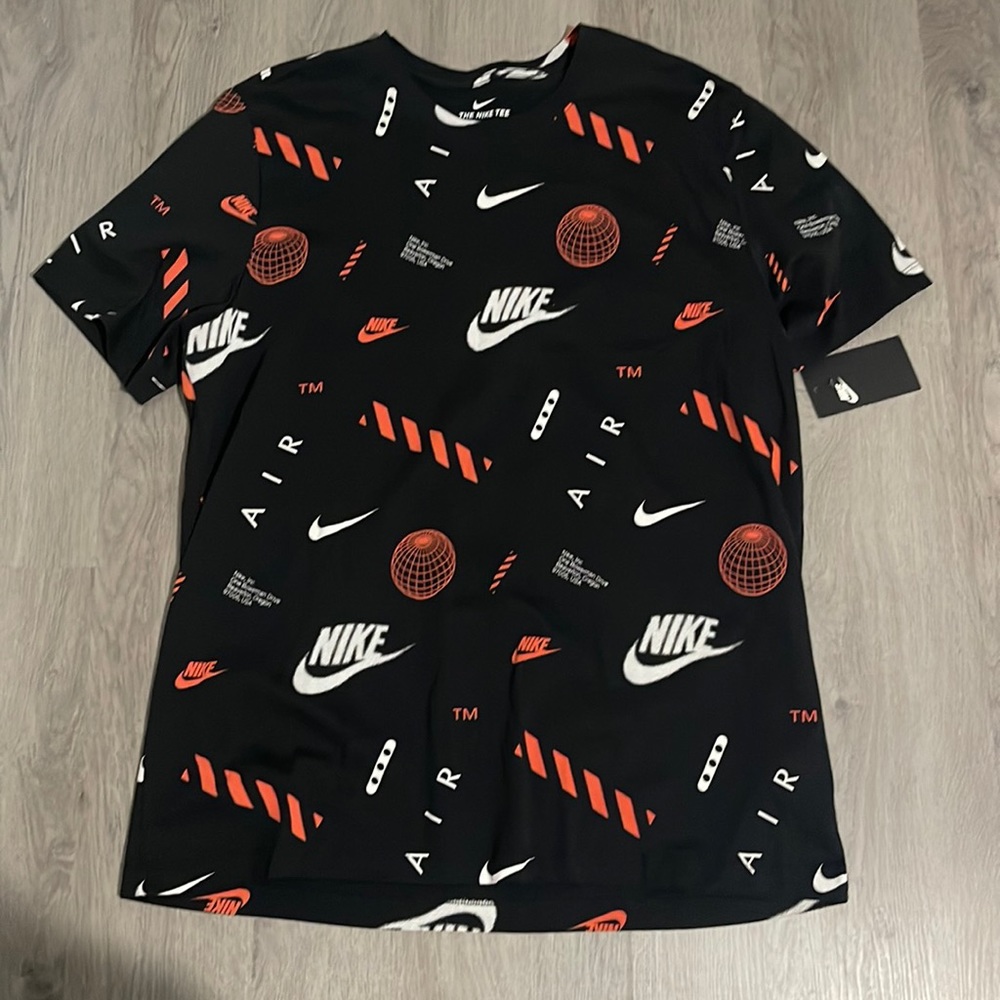 Nike men tee